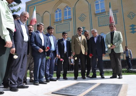 بازدید هیئت ۱۵ نفره دولت و مجلس از دانشگاه آزاد اسلامی شیروان