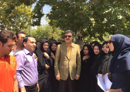 در جمع مربیان پیش دبستانی تجمع کننده مقابل مجلس شورای اسلامی