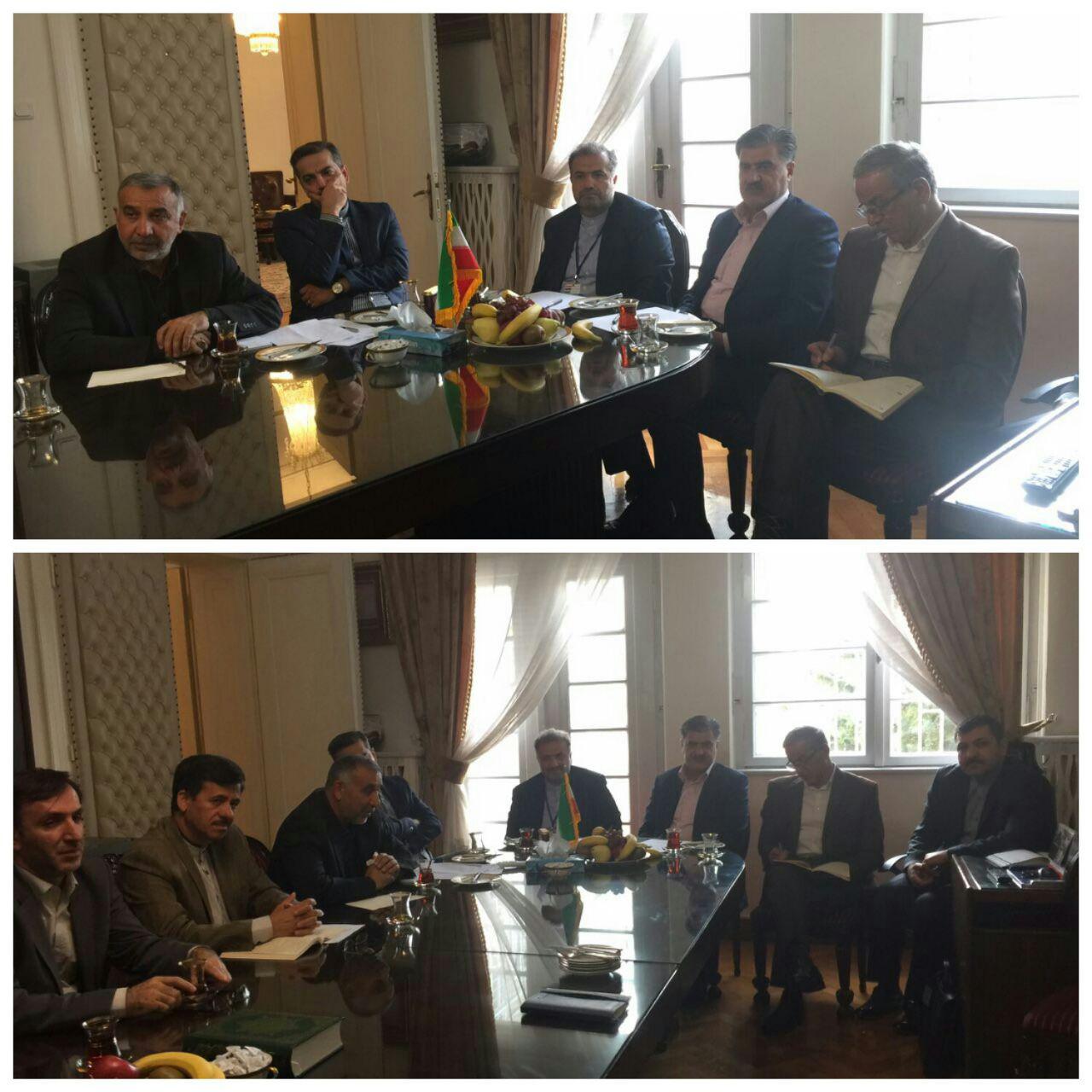 دیدار نمایندگان مجلس با دیپلمات‌های سفارت ایران در ترکیه