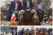 استقبال دکتر عزیزی از مسئولین کشورهای خارجی که به منظور شرکت در مراسم تحلیف ریاست جمهوری به ایران سفر کرده بودند